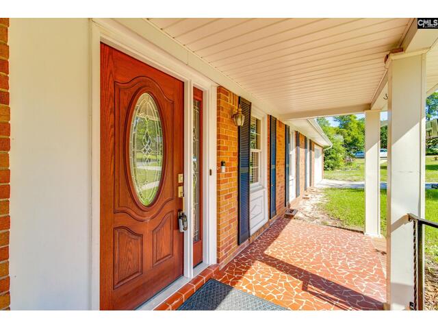 Photo of 2533 Chatsworth Road