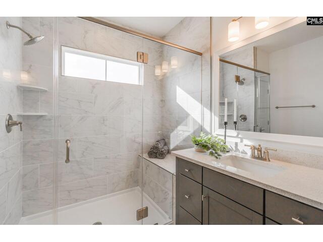 Photo of 305 Pecan Orchard Road Photo of 305 Pecan Orchard Road