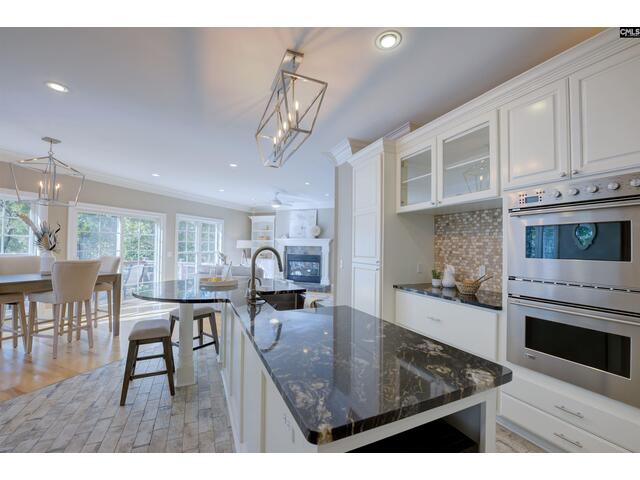 Photo of 6 Lost Dog Court