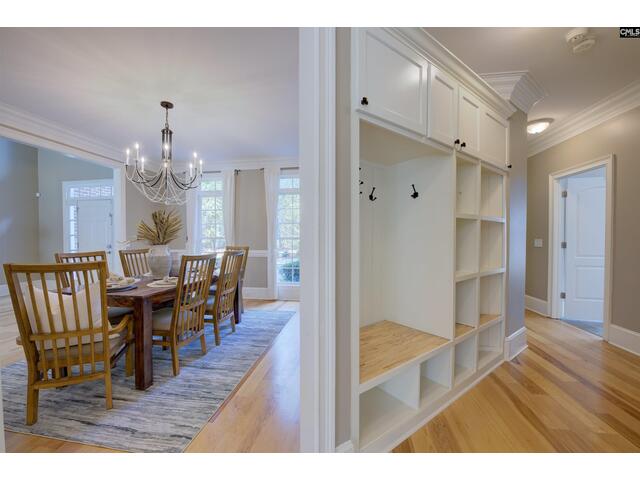 Photo of 6 Lost Dog Court