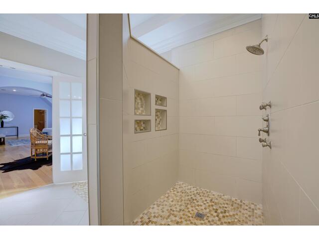 Photo of 6 Lost Dog Court