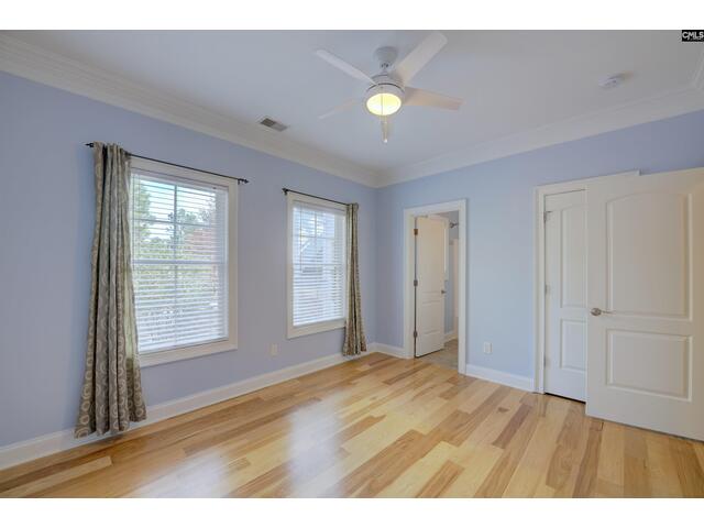 Photo of 6 Lost Dog Court