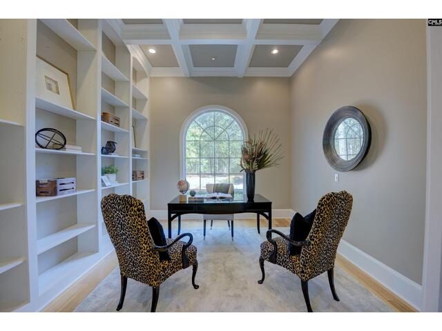 Photo of 6 Lost Dog Court