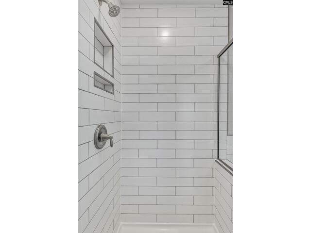 Photo of 233 Falling Leaves Lane