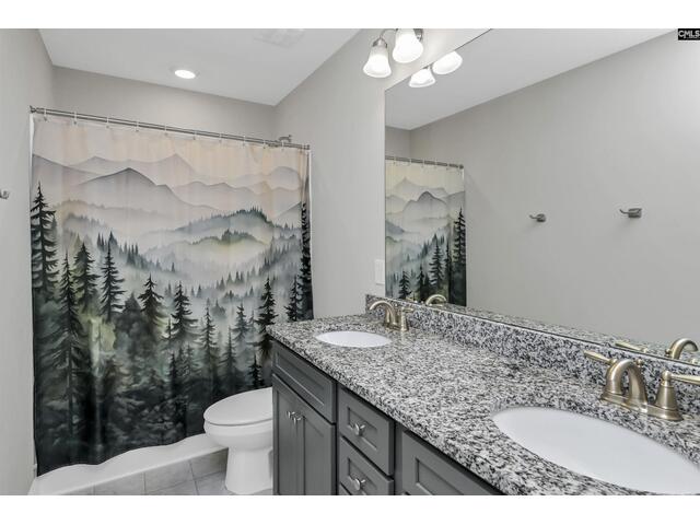 Photo of 233 Falling Leaves Lane