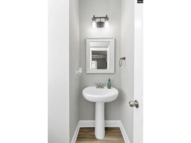 Photo of 233 Falling Leaves Lane