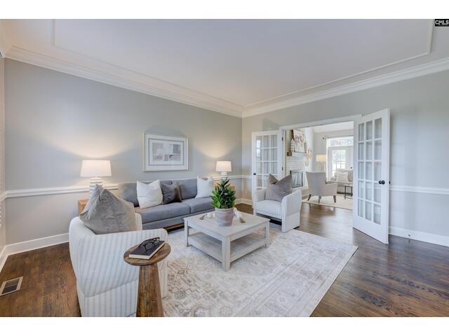 Photo of 121 Cowdray Park
