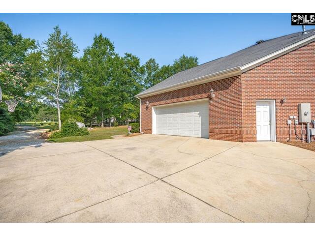 Photo of 140 Leonard Drive