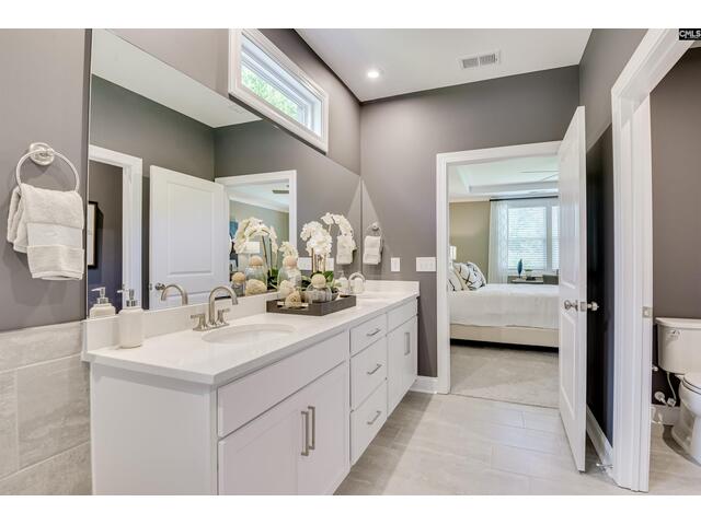 Photo of 807 Oak Valley Drive