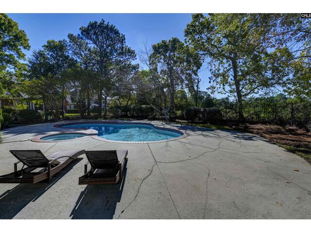 Photo of 2 Rosemount Court Photo of 2 Rosemount Court