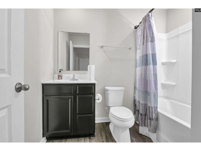 Photo of 943 Sequoia Drive