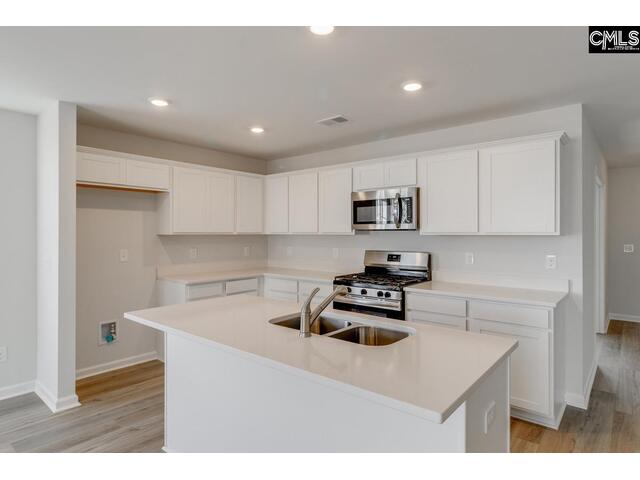 Photo of 941 Warby Drive Photo of 941 Warby Drive