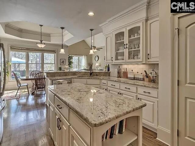 Photo of 52 Redbay Road