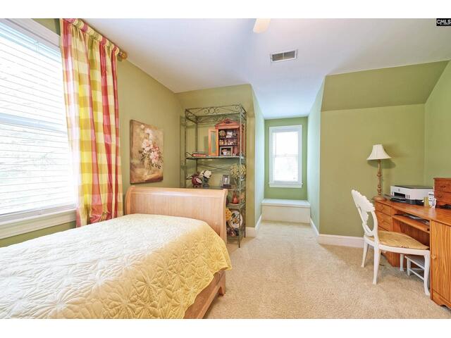 Photo of 142 Ken Webber Rd