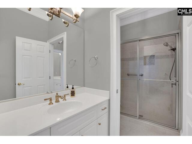 Photo of 453 Lake Estate Drive Photo of 453 Lake Estate Drive