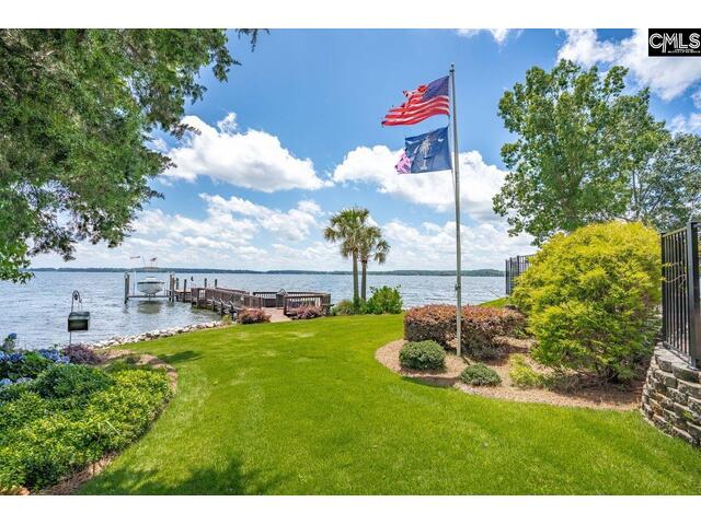 Photo of 453 Lake Estate Drive Photo of 453 Lake Estate Drive