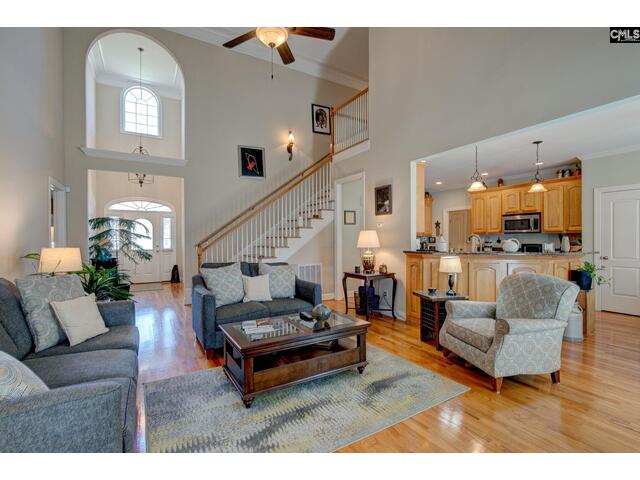 Photo of 74 Lillifield Drive Photo of 74 Lillifield Drive