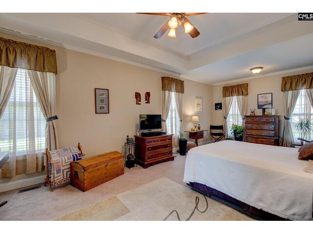 Photo of 74 Lillifield Drive Photo of 74 Lillifield Drive