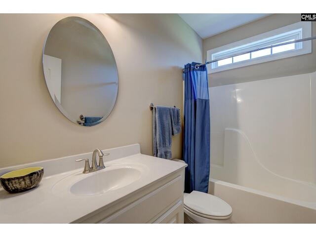 Photo of 74 Lillifield Drive Photo of 74 Lillifield Drive