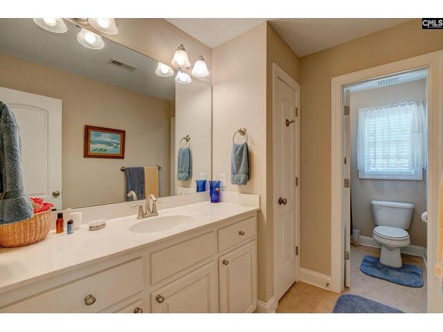 Photo of 74 Lillifield Drive Photo of 74 Lillifield Drive