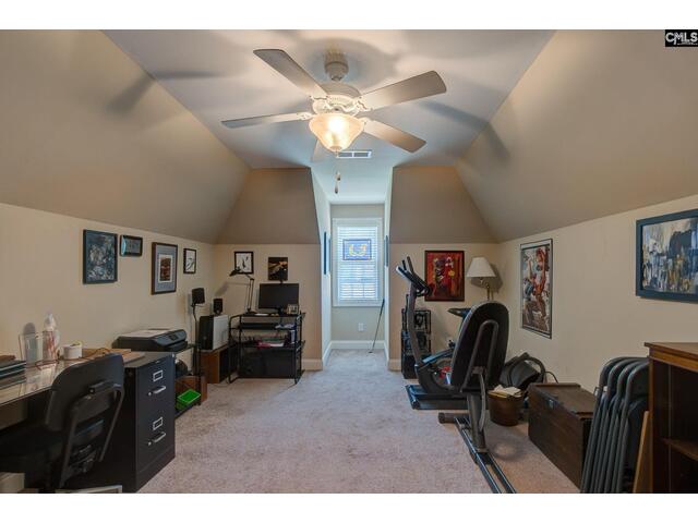 Photo of 74 Lillifield Drive Photo of 74 Lillifield Drive