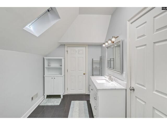 Photo of 1141 Old Brickyard Road