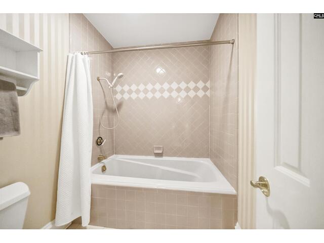 Photo of 106 Stonebrook Drive