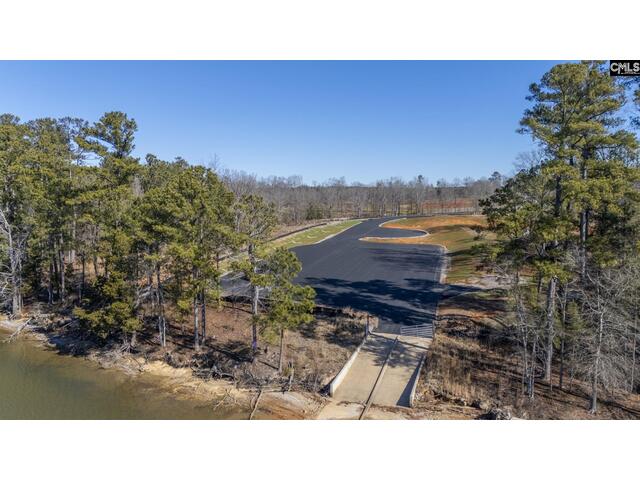 Photo of Navigator Trail