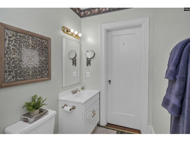 Photo of 129 N Zion Street