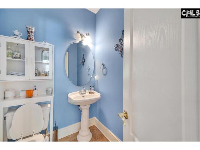 Photo of 111 Brookhaven Circle Photo of 111 Brookhaven Circle
