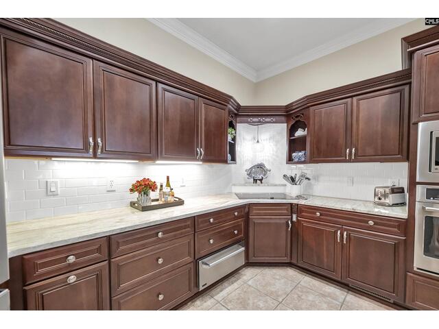 Photo of 233 Lake Estate Drive Photo of 233 Lake Estate Drive