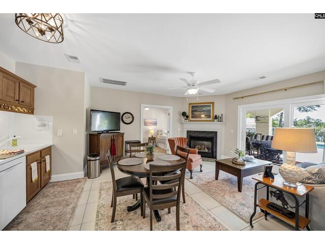 Photo of 233 Lake Estate Drive Photo of 233 Lake Estate Drive