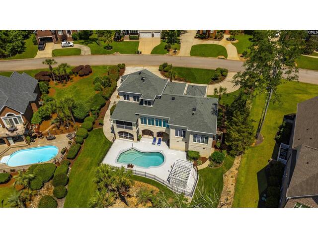 Photo of 233 Lake Estate Drive Photo of 233 Lake Estate Drive