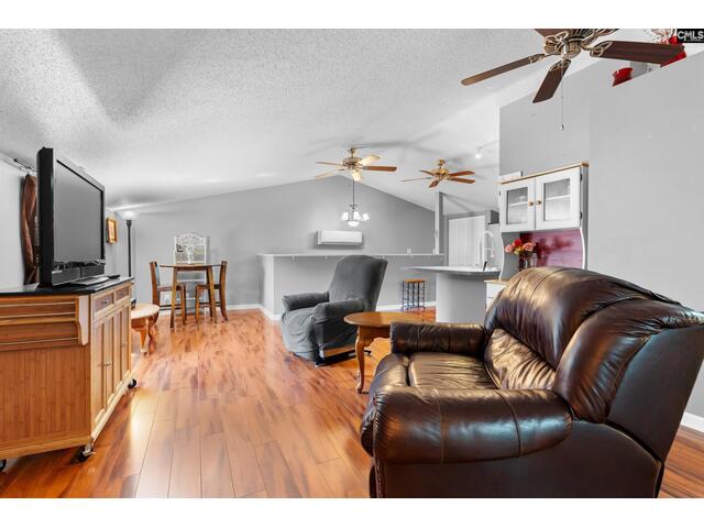 Photo of 1338 John G Richards Road