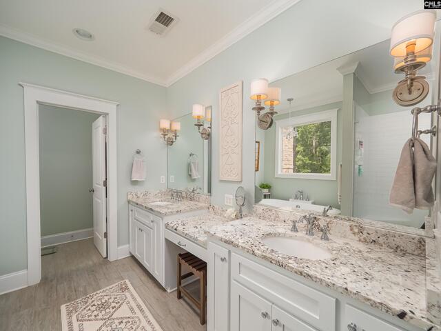 Photo of 128 Caribou Street