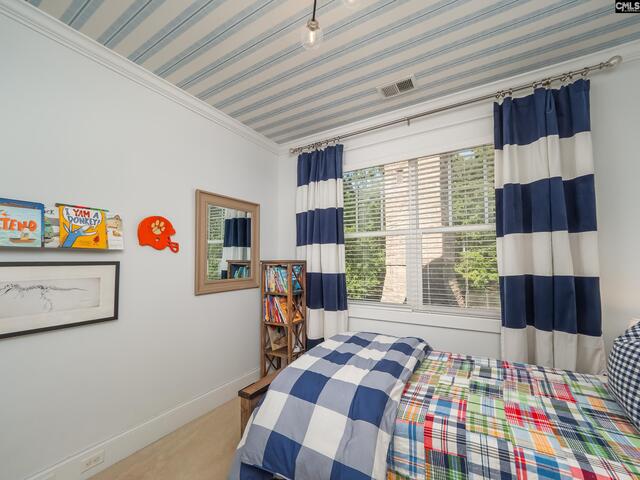 Photo of 128 Caribou Street