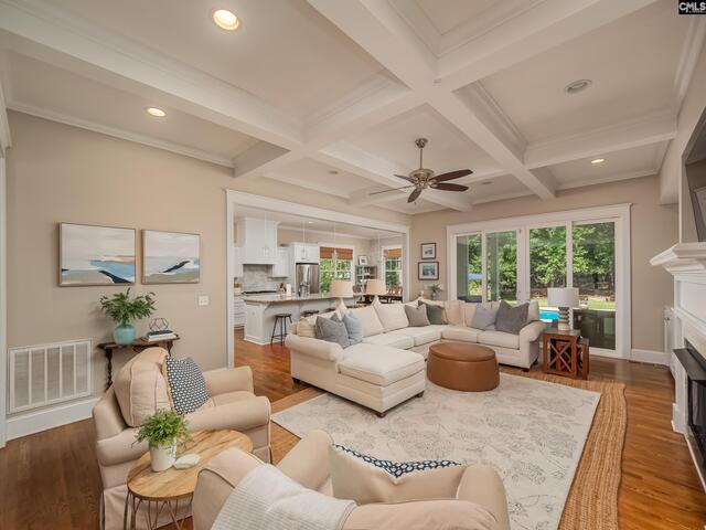 Photo of 128 Caribou Street