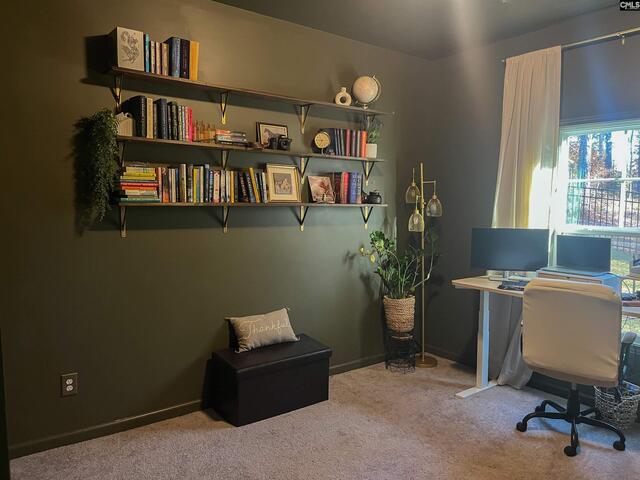 Photo of 662 Barfield Road