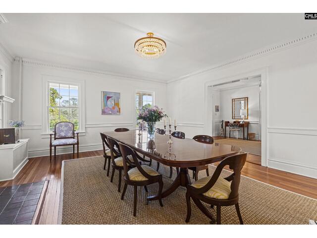 Photo of 2031 Lyttleton Street