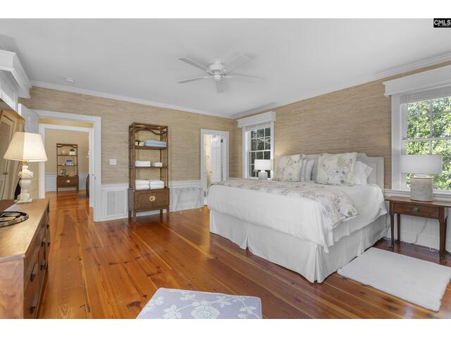 Photo of 2031 Lyttleton Street