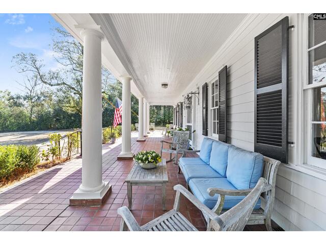 Photo of 2031 Lyttleton Street