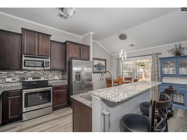 Photo of 58 Driftwood Avenue