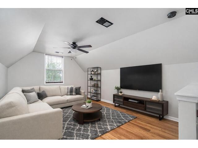 Photo of 58 Driftwood Avenue