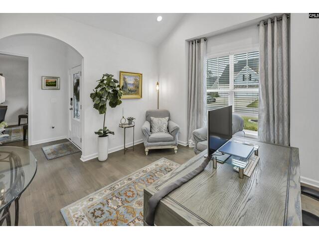 Photo of 1065 Catskills Way