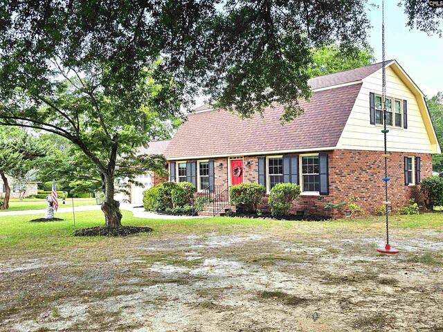 Photo of 904 Sunnyhill Drive