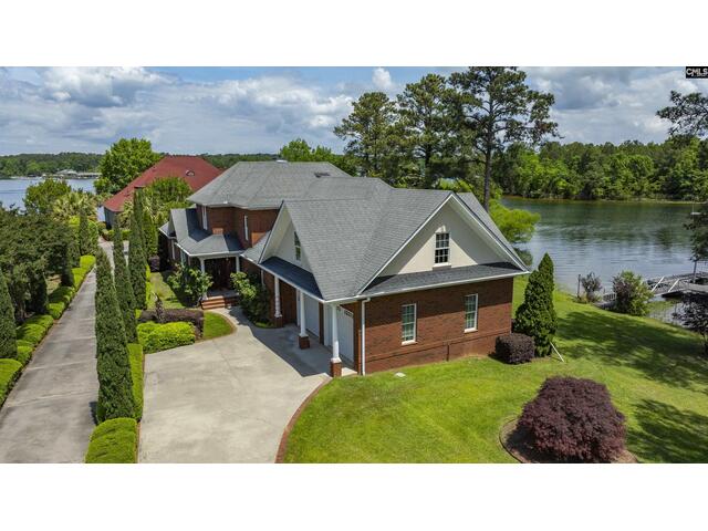 Photo of 224 Shorebreeze Drive