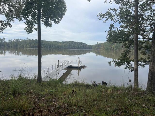 Photo of 575 Lakeview Road