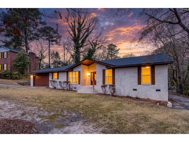 Photo of 7905 Castleton Lane